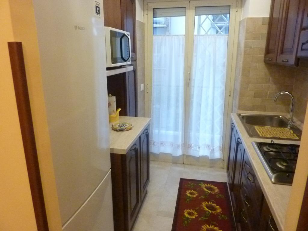 Casa Vacanza Da Andrea Рим Екстериор снимка