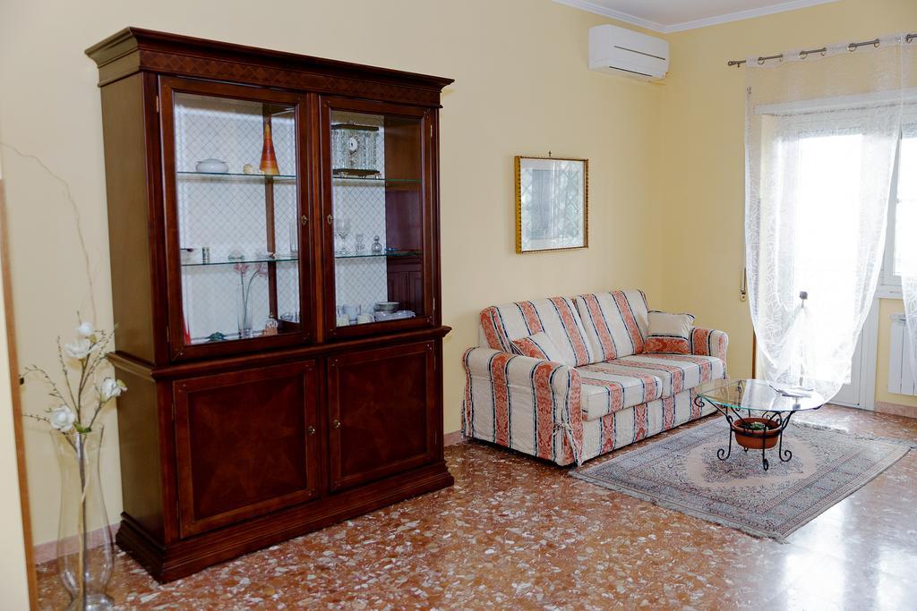 Casa Vacanza Da Andrea Рим Екстериор снимка